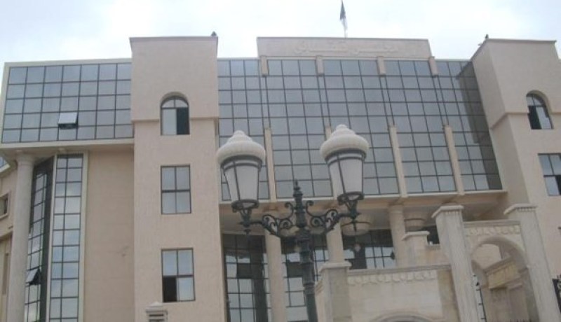 تنصيب بوشنافة الطيب نائبا عاما جديدا لمجلس قضاء سيدي بلعباس