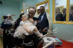 بالصور..وفد وزاري في زيارة للأطفال بالمؤسّسة الإستشفائية جيلالي بلخنشير