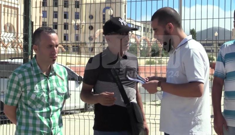 وهران.. عمال إقامة بلقايد يحتجون على تعرض زميلهم للاعتداء