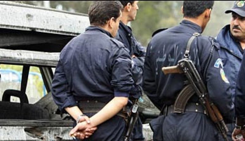 شرطة سوق أهراس تسترجع بسرعة سلاح خدمة سرق من عون لحفظ النظام