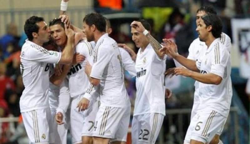 ريال مدريد يفوز على أشبيلية بثلاثية نظيفة في الدوري الإسباني