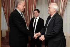 سلال يستقبل الأمين العام للأمم المتحدة المكلف بالصحراء الغربية كريستوفر روس