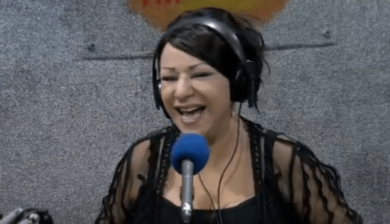 حسيبة عمروش لراديو شمس أف أم :”عيب..الفنّان الجزائري يتعرض لمختلف أساليب الشتم والسب دون سبب”