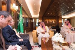 نائب رئيس مجلس الوزراء السعودي نايف بن عبد العزيز يستقبل سفير الجزائر بالمملكة