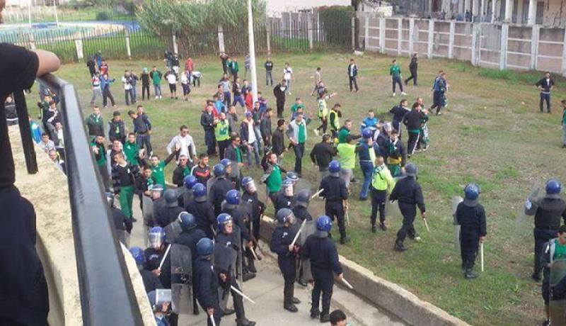 معاقبة الموب بأربعة مبارايات دون جمهور اثنان منها خارج الولاية