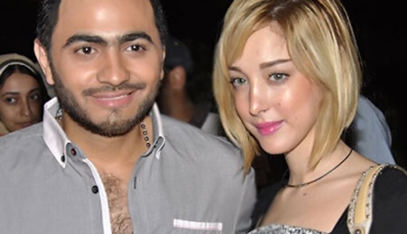 تامر حسني يهنّئ زوجته بعد انتاج مستحضر جديد للبشرة