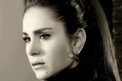 ديمة قندلفت تشن هجوما على من وصفته بالجاهل