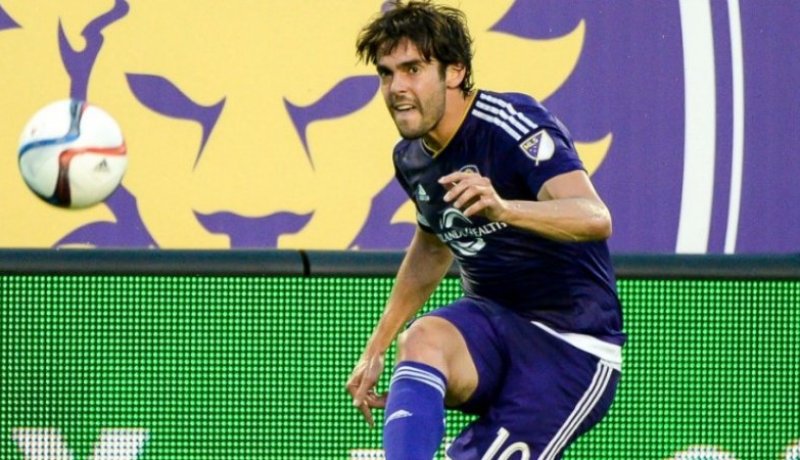 بالفيديو..طرد “غريب” لـ”كاكا” في الدوري الأمريكي