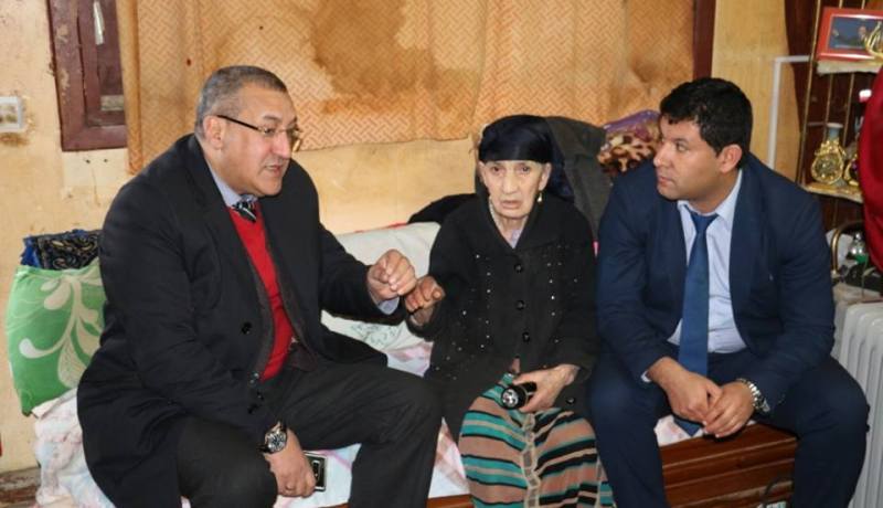 والي ميلة يمنح مسكنا مجهزا لعجوز معوزة