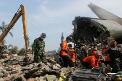 مقتل طيارين اثنين في تحطم طائرة تابعة للجوية الإندونيسية