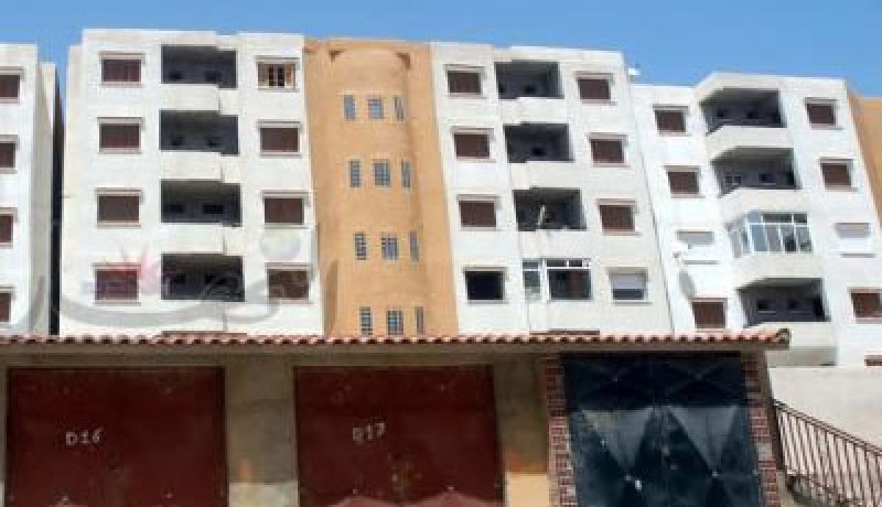 توزيع 470 محلا تجاريا على شباب بطالين بقسنطينة