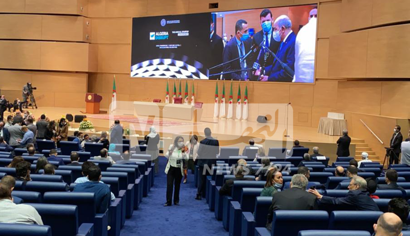 رئيس الجمهورية يدعو الكفاءات الشابة بالمهجر إلى الاستثمار في الجزائر