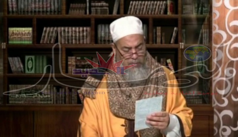 بالفيديو الشيخ شمس الدين ينصح بالغسل بالخمر إن كانت طاهرة