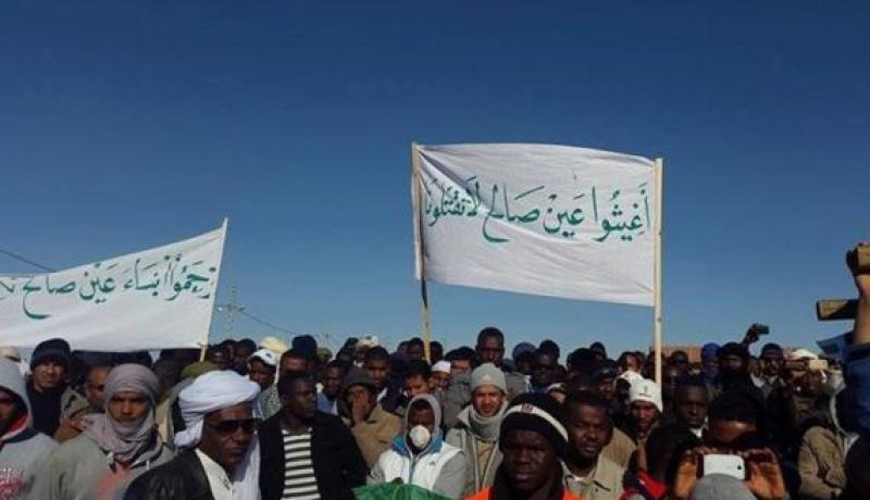 وقفة سلمية في غرداية ضد استغلال الغاز الصخري تضامنا مع سكان عين صالح
