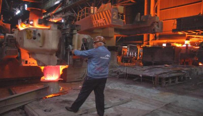 سلال :الدولة ستستعيد امتلاكها لمركب الحجار