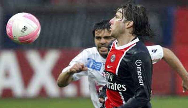 باريس سان جرمان يسحق أجاكسيو ب(4-1) ويستعيد الصدارة