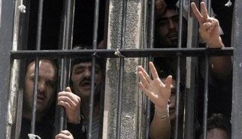 الإضراب الشامل في سجون الاحتلال سيشمل كافة الأسرى ابتداء من الأسبوع القادم