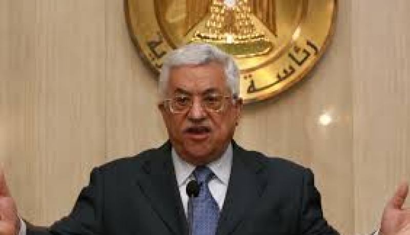 محمود عباس يجري تعديلا وزاريا