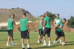 ء24 لاعبا يشاركون في الحصة التدريبية الصباحية  في غياب بودبوز