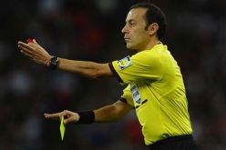 اختيار الحكم التركي شاكير لقيادة المباراة النهائية في دوري أبطال أوروبا