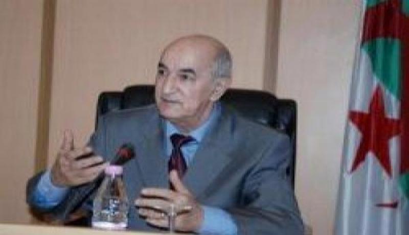 وزير السكن ووالي الجزائريبحثان حل المشاكل التي تعترض المشاريع السكنية بالعاصمة