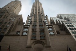 سقوط شاب من الدور الـ 51 بأحد فنادق أمريكا بعد التقاط صورة