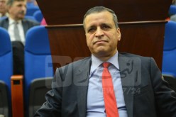 مصيطفى : لا نستبعد دخول بنوك إسلامية وعالمية في الصيرفة الإسلامية