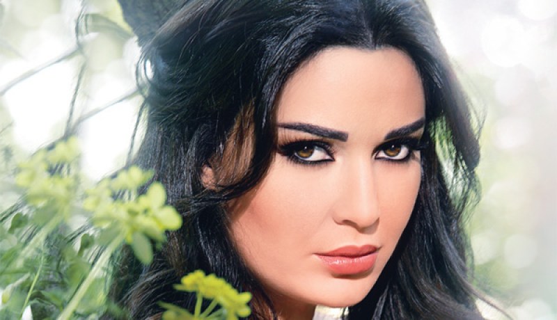 سيرين عبد النور تعلن عن كليبها الجديد