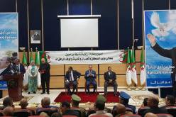 تمار يوزع مقررات الاستفادة لـ 1014 مسكن بمختلف الصيغ بتندوف