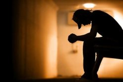 نشر الصور في شبكات التواصل الإجتماعي دليل على الإكتئاب