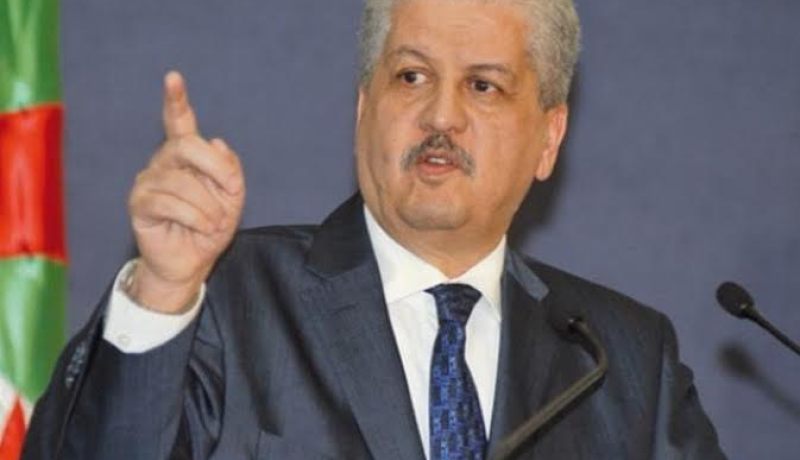 سلال يعد بملاحقة الإرهابيين المسؤولين عن مقتل 9 جنود بعين الدفلى