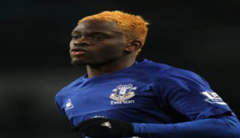 الفرنسي لويس ساها ينتقل إلى نادي توتنهام قادما من إيفرتون