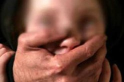 شباب يقدمون على خطف فتاة من وسط الشارع بقسنطينة