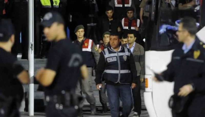 توقيف 8 مغاربة بتركيا يشتبه في انتمائهم لتنظيم داعش