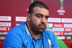 ماضوي محبط ويشرف على التدريبات بالزي المدني طيلة الأسبوع