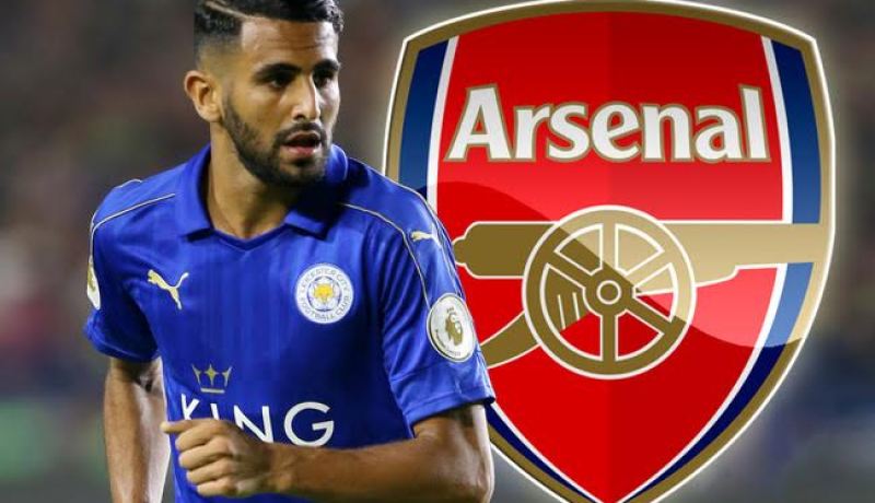 محرز أبلغ ليستر سيتي برغبته في الإنضمام إلى أرسنال