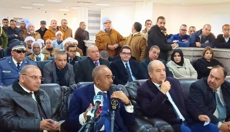 بدوي: توفير سكنات مجهزة كليا للأطباء والأطباء الأخصائيين