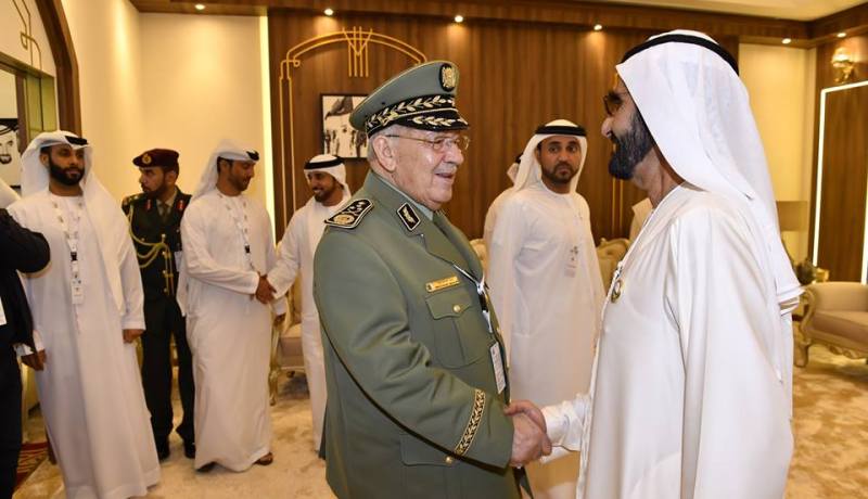 قايد صالح يحضر فعاليات إفتتاح المعرض الدولي للدفاع بالإمارات