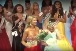 بالفيديو ملكة جمال أمريكا تتعرّض لأكثر من موقف محرج لحظة تتويجها