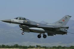 سلاح الجو التركي يقصف 5 مواقع لداعش في سوريا