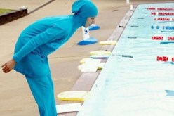 ألمانيا تفرض على الطالبات المسلمات السباحة المختلطة