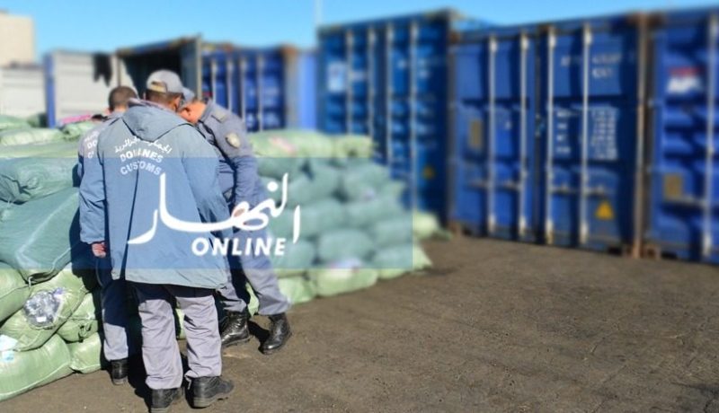 جمارك تبسة تحبط تهريب 6840 قارورة مشروبات كحولية
