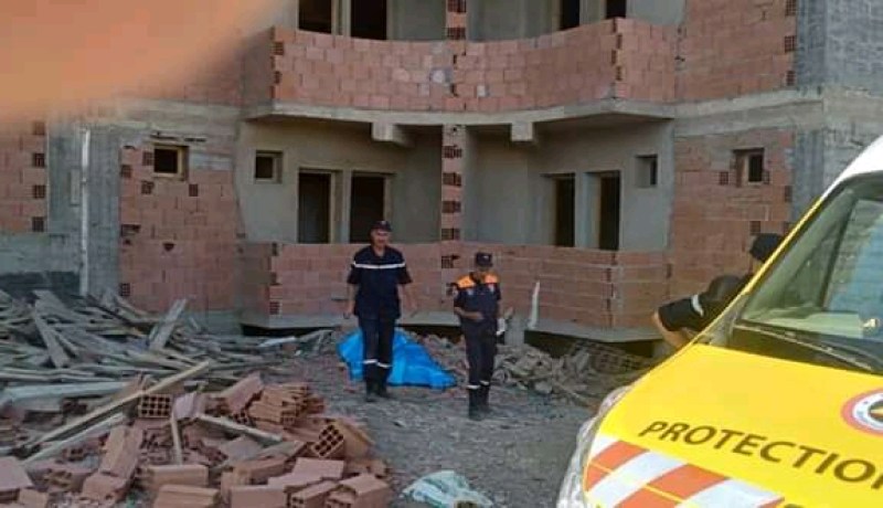 الشلف: وفاة عامل بعد سقوطه من الطابق الرابع لعمارة قيد الإنجاز بالكريمية