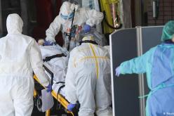 عدد الوفيات بفيروس كورونا حول العالم تتجاوز 550 ألفا