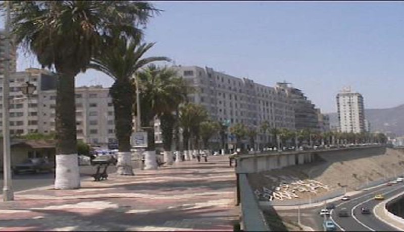 الوكالة الوطنية لتطوير الاستثمار توافق على 336 مشروع خلال 2011 في وهران