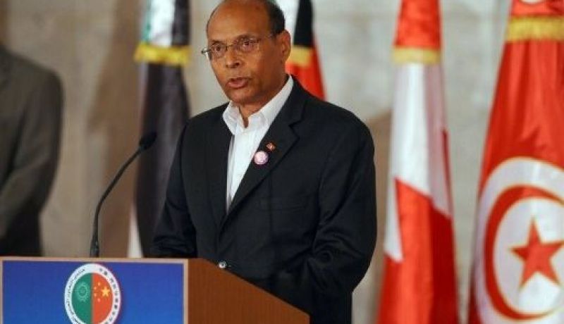 الرئيس التونسي يعارض “مبدئياً” تسليم رئيس الوزراء الليبي السابق إلى طرابلس