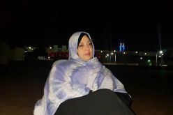 بالصور.. نعيمة صالحي تشكو همومها للبحر