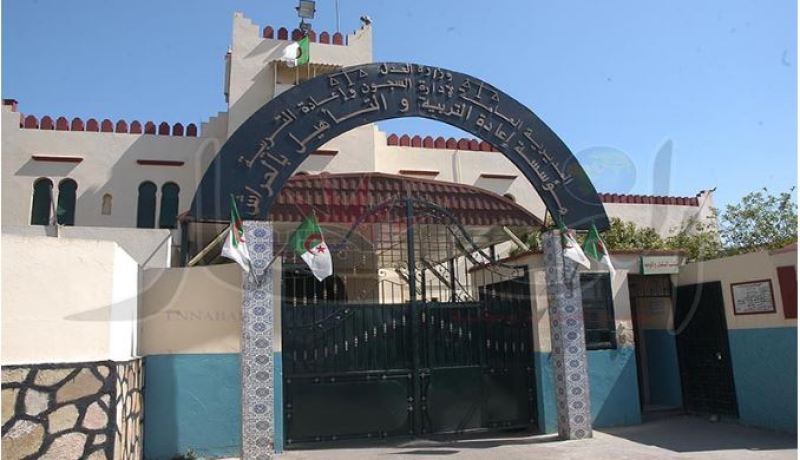 حبس 5 متهمين في قضية فرار بارون مخدرات من سجن الحراش