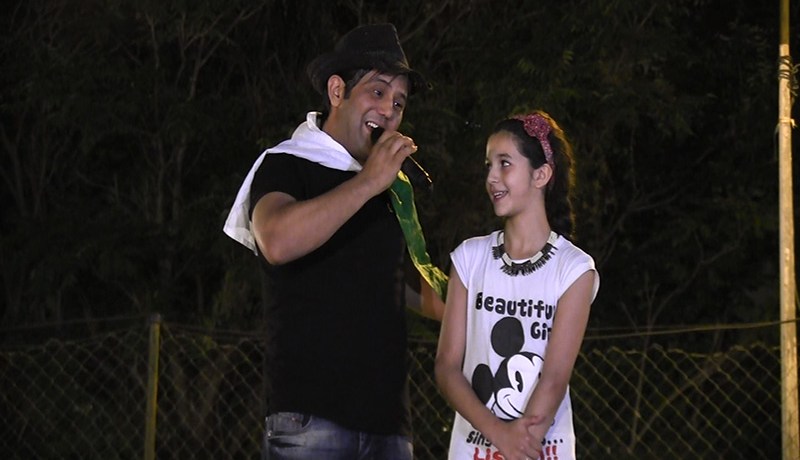 بطل مسلسل نسيبتي لعزيزة الفاهم يصنع الحدث في باتنة
