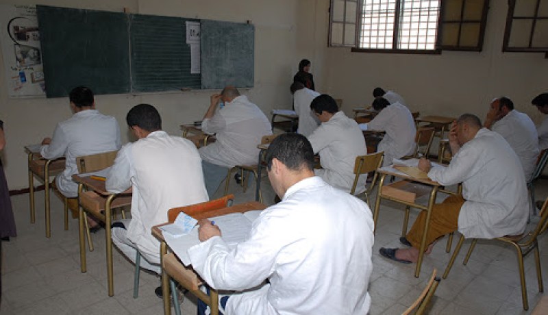 أزيد من 34 ألف سجين يشاركون غدا في امتحانات إثبات المستوى